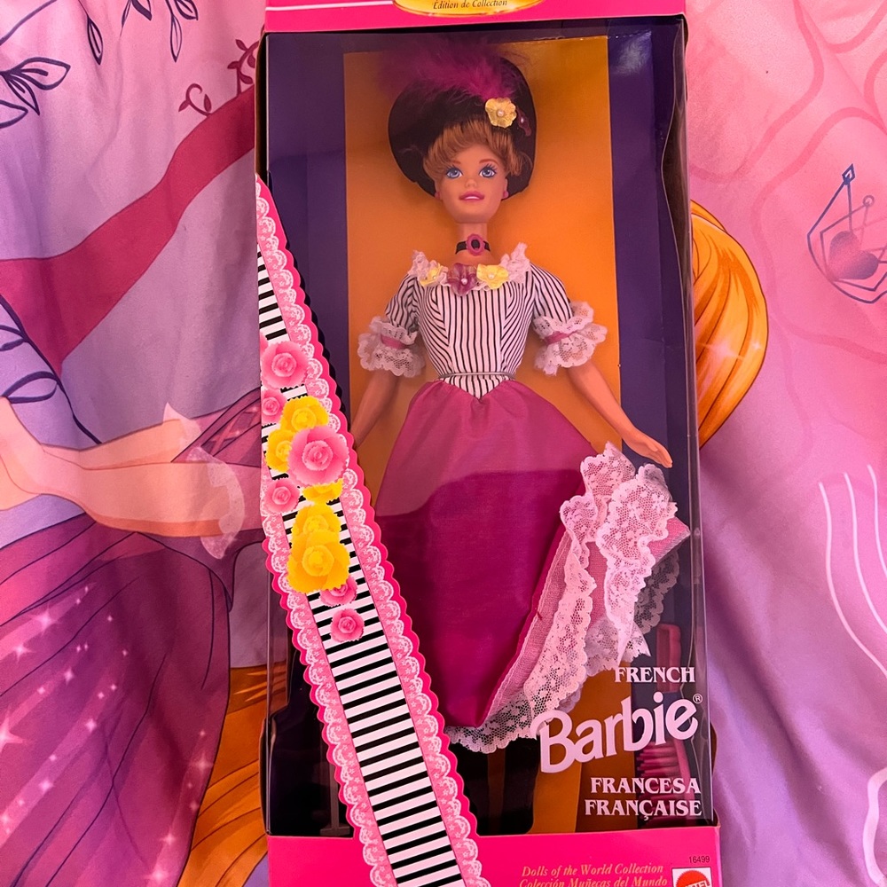 Dolls of the world. French Barbie. New in box!